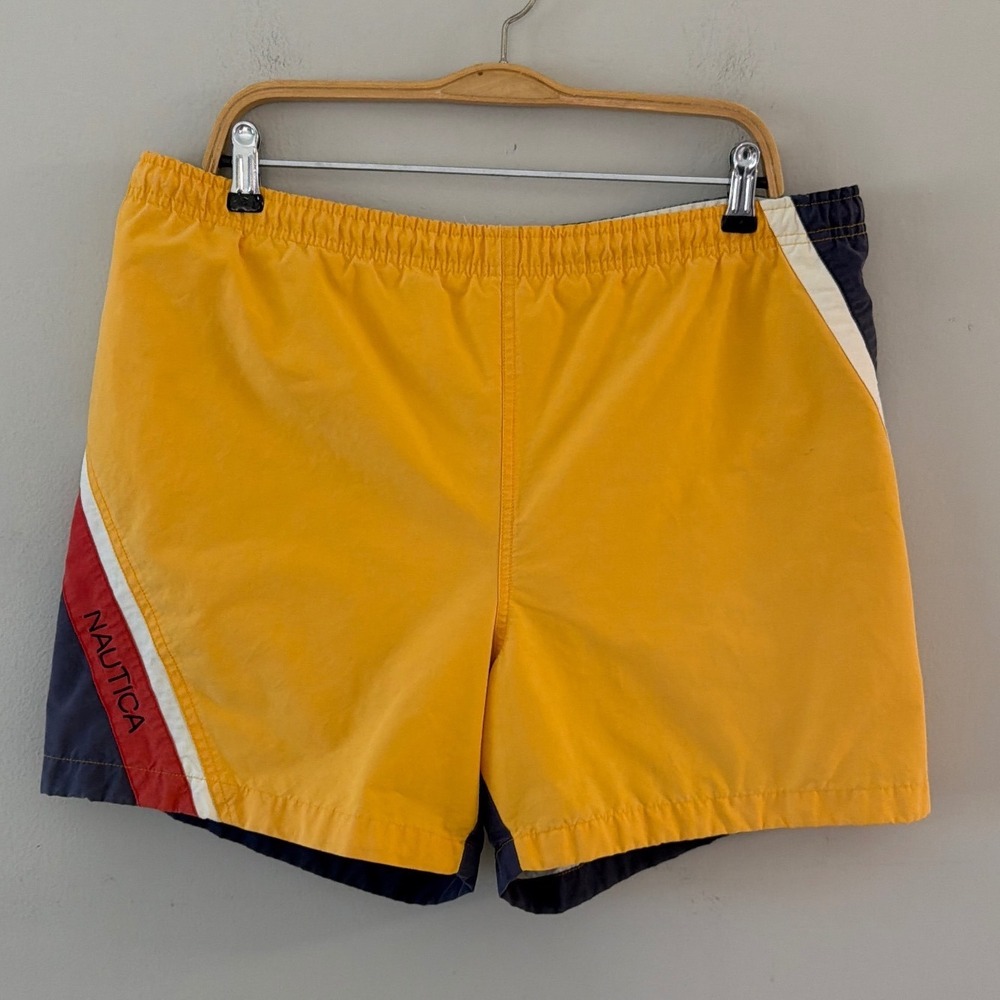 Nautica Y2K Mens Medium Swim Trunks Yellow Navy Blue Colorblock Mesh Liner‎